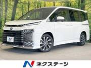2022 TOYOTA VOXY
