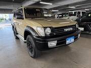 2002 TOYOTA LAND CRUISER PRADO