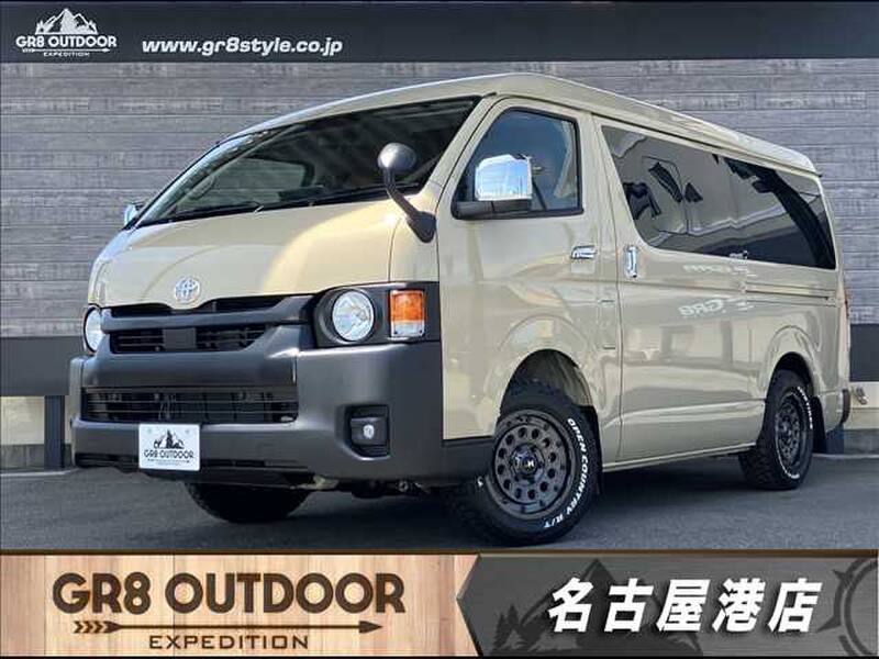 -HIACE VAN