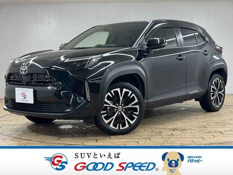 -YARIS CROSS