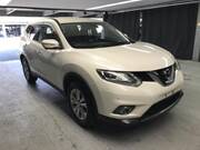 2016 NISSAN X-TRAIL