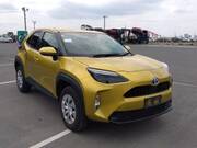 2022 TOYOTA YARIS CROSS