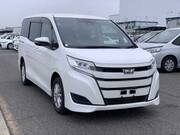 2019 TOYOTA NOAH X
