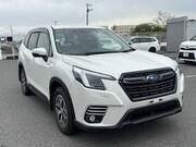 2022 SUBARU FORESTER
