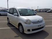 2010 TOYOTA SIENTA