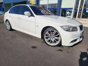 2011 BMW 3 SERIES