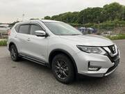 2020 NISSAN X-TRAIL