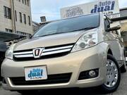 2011 TOYOTA ISIS G