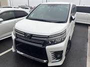 2016 TOYOTA VOXY