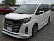 2018 TOYOTA NOAH