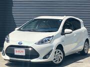 2017 TOYOTA AQUA S