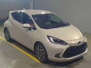2021 TOYOTA AQUA