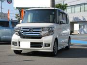 2017 HONDA N-BOX CUSTOM