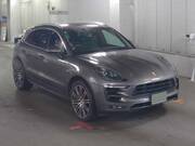 2015 PORSCHE MACAN