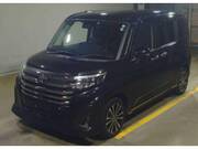2022 TOYOTA ROOMY