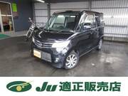 2012 NISSAN ROOX