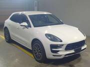 2016 PORSCHE MACAN