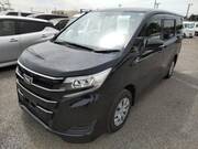2020 TOYOTA NOAH X