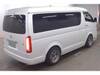 TOYOTA HIACE WAGON