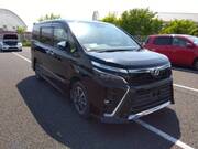 2018 TOYOTA VOXY