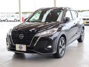 2021 NISSAN KIX