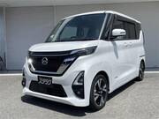 2021 NISSAN ROOX