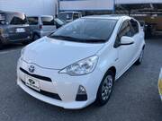 2014 TOYOTA AQUA S