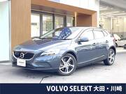 2016 VOLVO V40