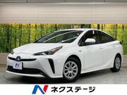 2019 TOYOTA PRIUS S