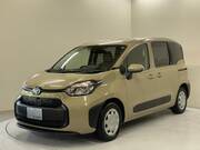 2024 TOYOTA SIENTA