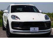 2022 PORSCHE MACAN