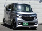 2019 HONDA N-BOX CUSTOM