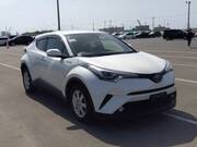 2018 TOYOTA C-HR S LED EDITION