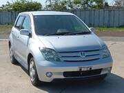 2002 TOYOTA IST 1.5S