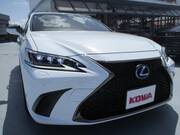 2019 LEXUS ES
