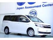 2015 TOYOTA VOXY