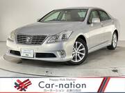 2010 TOYOTA CROWN ROYAL SALOON
