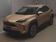 2022 TOYOTA YARIS CROSS