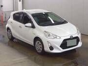 2016 TOYOTA AQUA