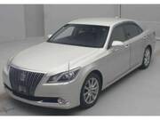 2016 TOYOTA CROWN MAJESTA