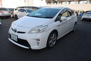 2012 TOYOTA PRIUS L