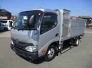 2017 TOYOTA DYNA
