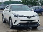 2017 TOYOTA C-HR