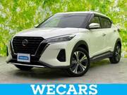 2022 NISSAN KIX
