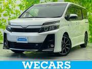 2019 TOYOTA VOXY