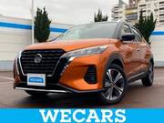 2020 NISSAN KIX