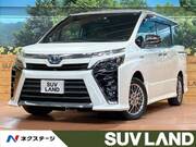 2018 TOYOTA VOXY