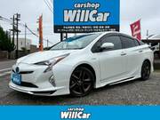 2017 TOYOTA PRIUS