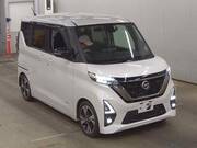 2022 NISSAN ROOX
