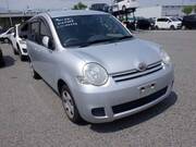 2009 TOYOTA SIENTA X LIMITED